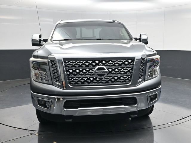 Used 2017 Nissan Titan SL w/ Chrome Package image 8