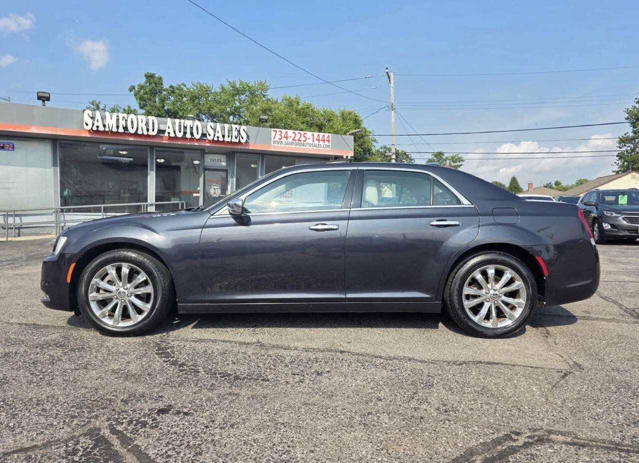 Used 2016 Chrysler 300 C AWD/4WD image 3