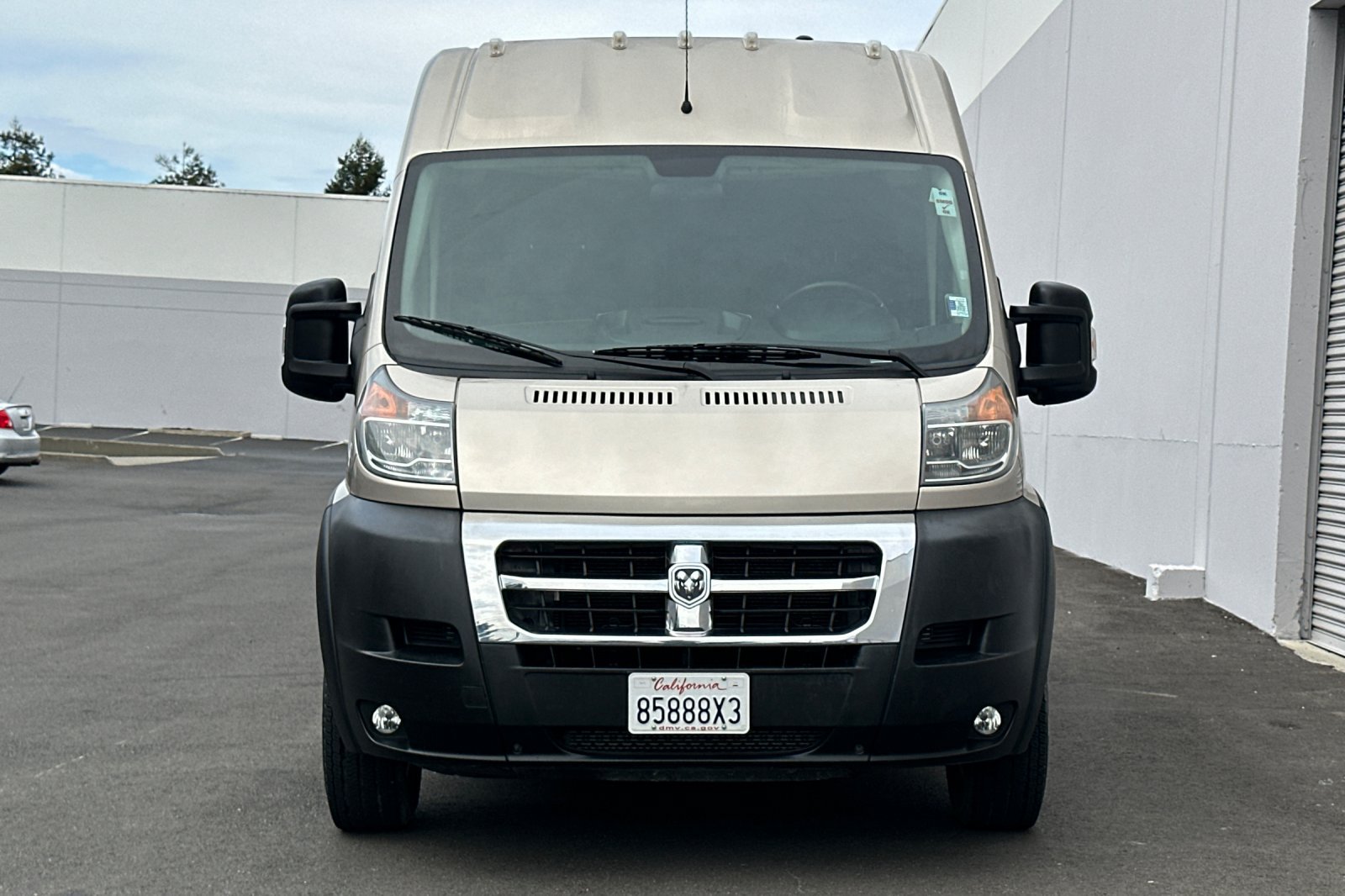 Used 2017 RAM ProMaster 2500 w/ Mopar Trailer Tow Group FWD image 9