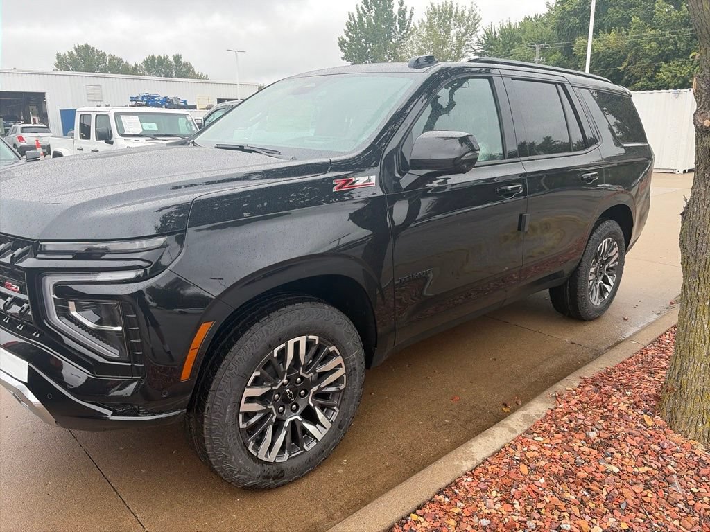 New 2026 Chevrolet Tahoe Z71 w/ Z71 Off-Road Package AWD/4WD image 4