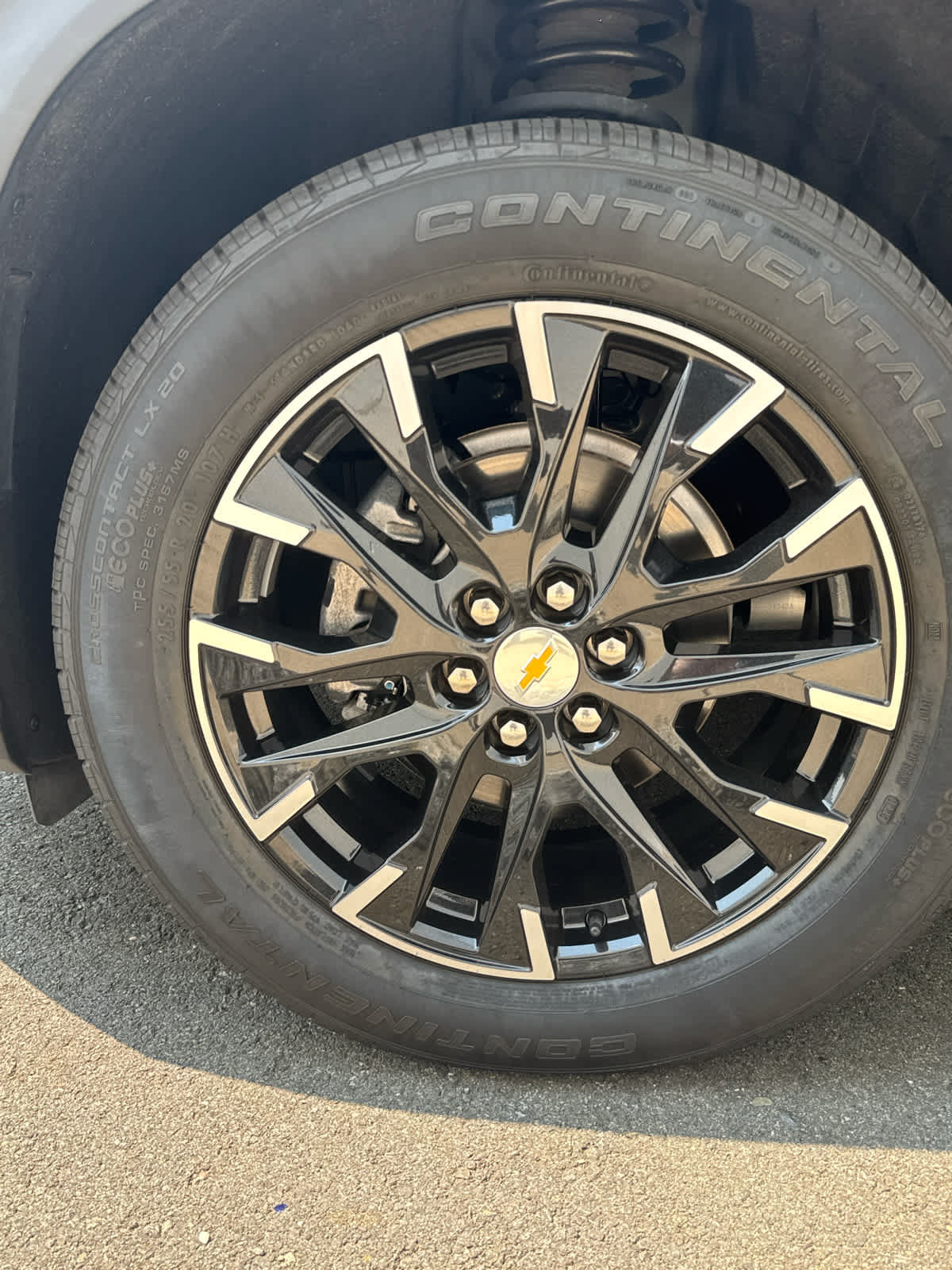 Used 2025 Chevrolet Traverse LT w/ Sun and Wheel Package FWD image 19
