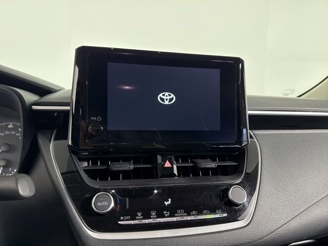 Used 2024 Toyota Corolla LE image 27