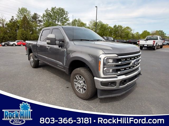 Used 2023 Ford F350 Lariat image 1