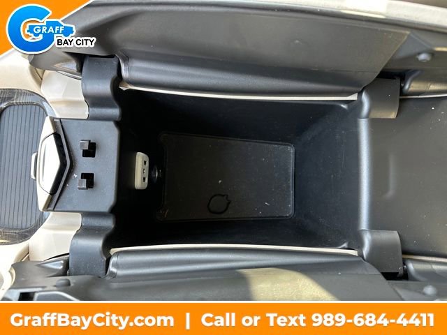 Used 2020 Buick Envision Essence w/ LPO, Cargo Package image 24