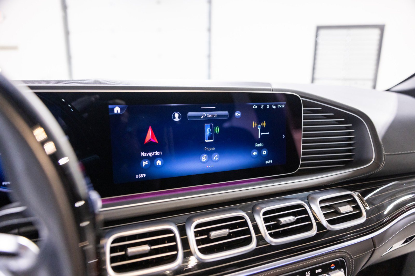 Used 2024 Mercedes-Benz Maybach GLS 600 4MATIC image 41