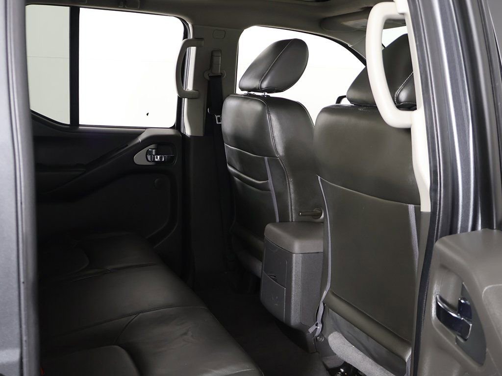 Used 2021 Nissan Frontier PRO-4X w/ Pro-4x Utility Package image 27