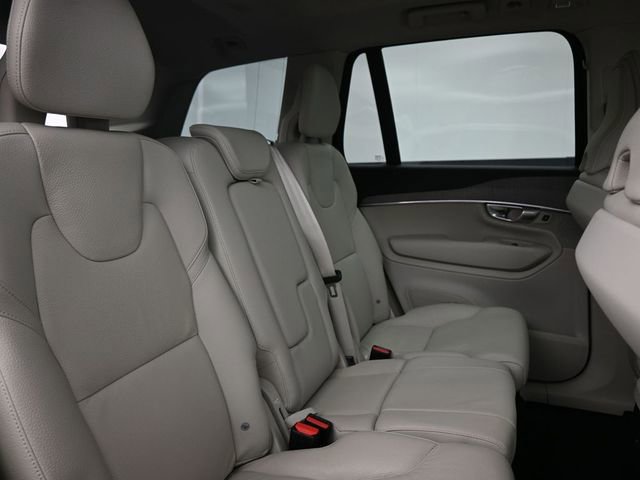 Used 2024 Volvo XC90 T8 Plus image 30