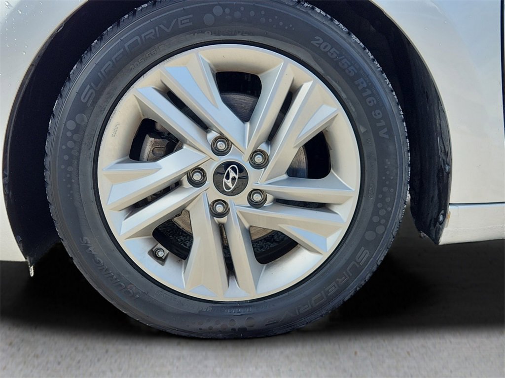 Used 2020 Hyundai Elantra Value Edition image 10