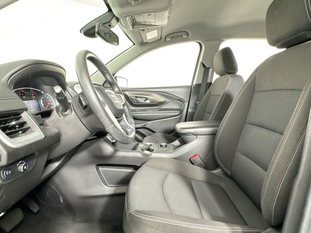 Used 2024 GMC Terrain SLE AWD/4WD image 10