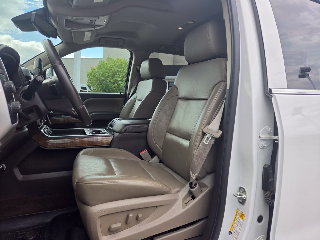 Used 2015 GMC Sierra 1500 SLT w/ Driver Alert Package AWD/4WD image 8