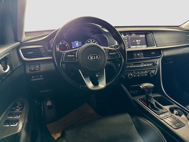 Used 2020 Kia Optima SE FWD image 23