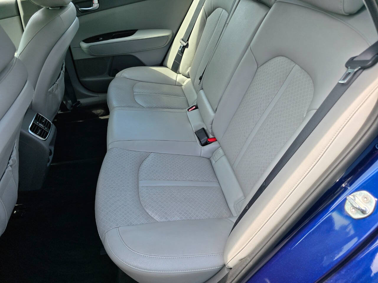 Used 2018 Kia Optima EX FWD image 24