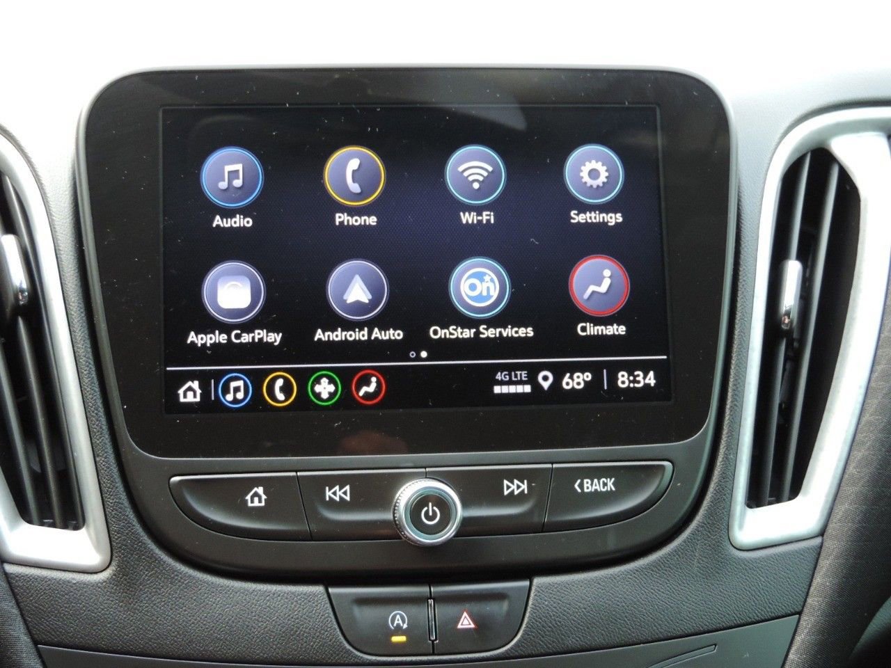 Used 2022 Chevrolet Malibu LT image 22