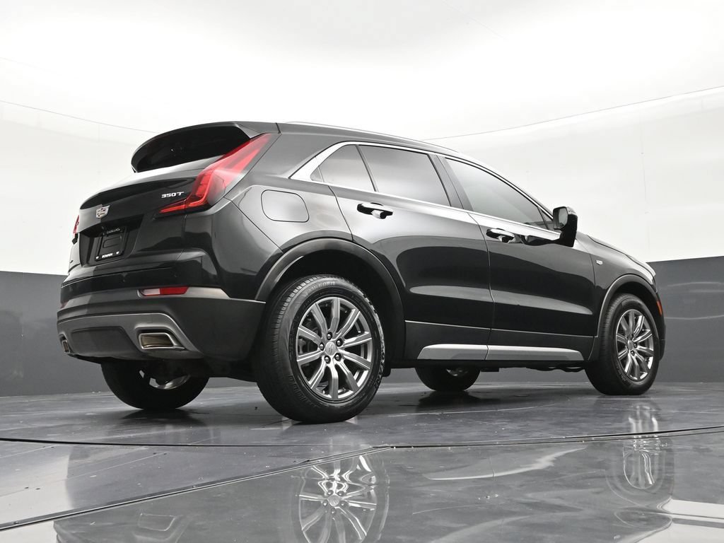 Used 2022 Cadillac XT4 Premium Luxury w/ Safety Alert Package AWD/4WD image 24