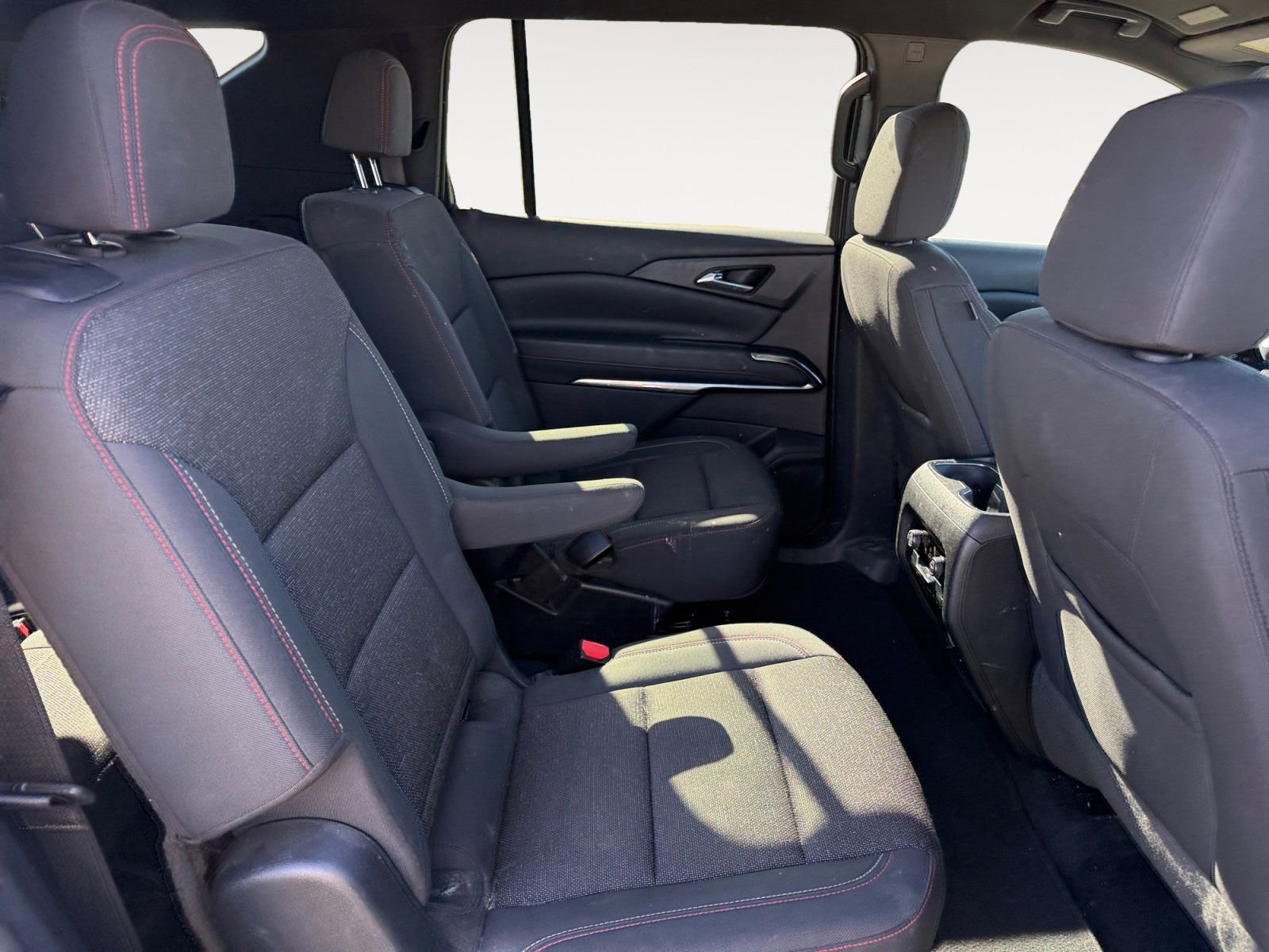 Used 2024 Chevrolet Traverse Z71 image 13