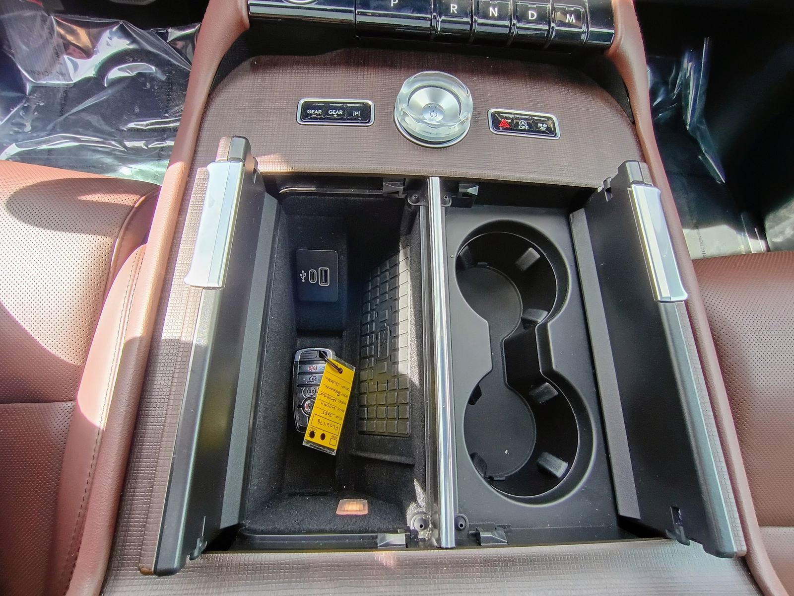 Used 2025 Lincoln Navigator Reserve image 22