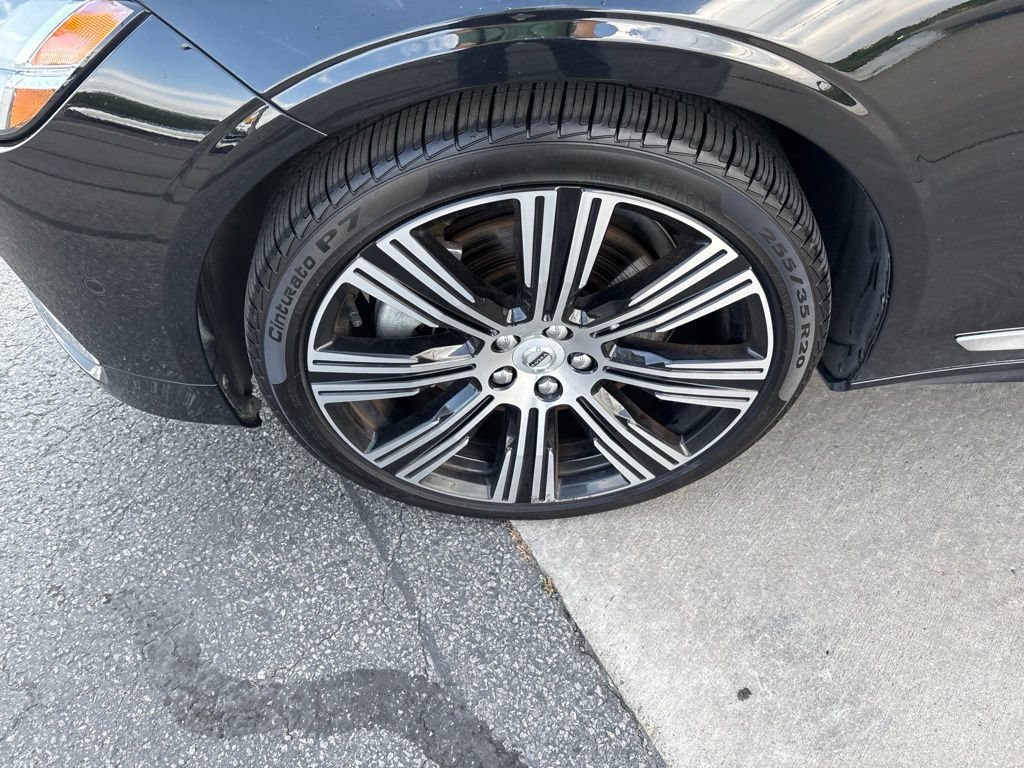 Certified 2023 Volvo S90 B6 Plus AWD/4WD image 11