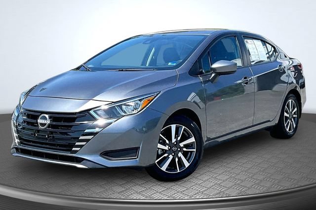 Used 2024 Nissan Versa SV w/ Trunk Package