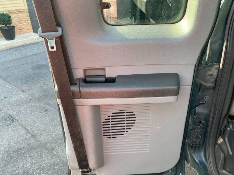 Used 2012 Ford F550 4x4 SuperCab Super Duty w/ Payload Upgrade Pkg image 22