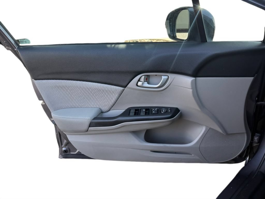 Used 2014 Honda Civic LX image 17