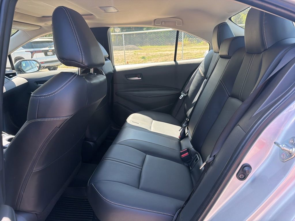 Used 2025 Toyota Corolla XLE image 24