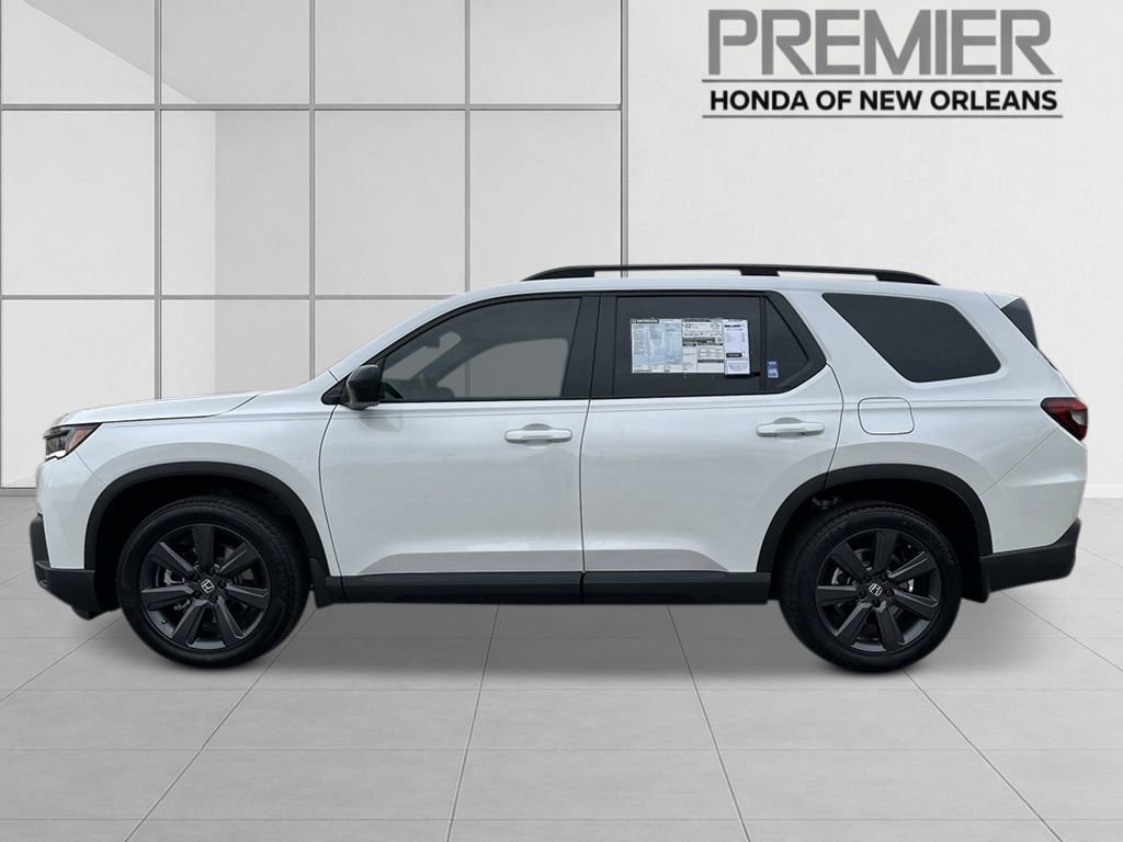 New 2026 Honda Pilot Sport image 2