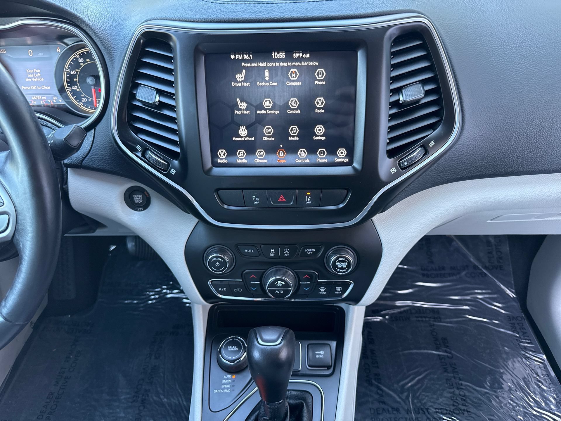 Used 2021 Jeep Cherokee Latitude Lux w/ Comfort/Convenience Group AWD/4WD image 14