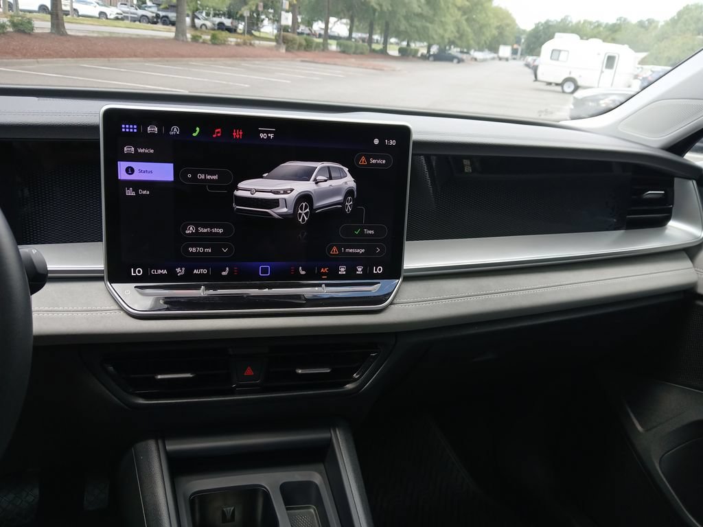 Used 2026 Volkswagen Tiguan SE w/ Panoramic Sunroof Package AWD/4WD image 19