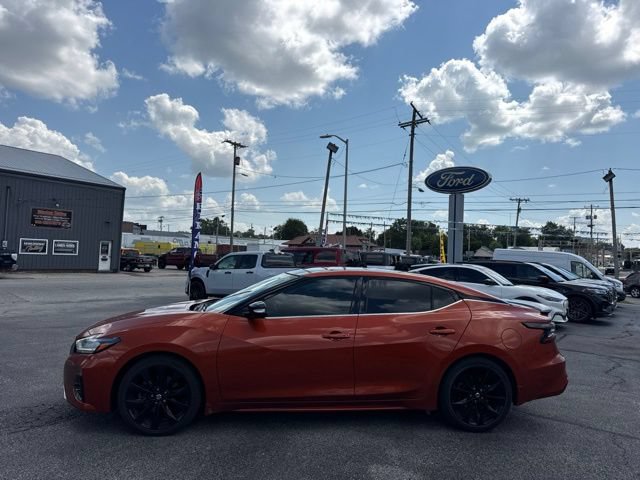Used 2020 Nissan Maxima SR FWD image 2