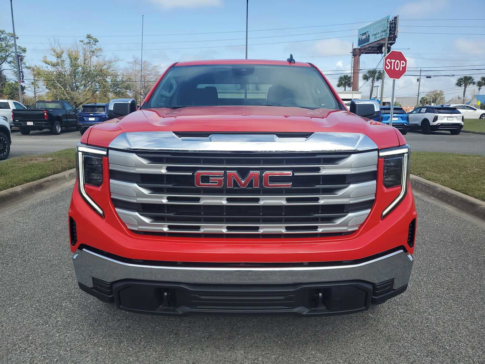 New 2026 GMC Sierra 1500 SLE w/ X31 Off-Road Package image 9