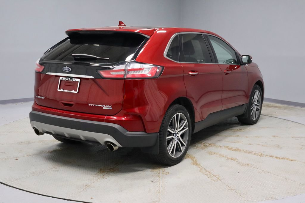Certified 2019 Ford Edge Titanium w/ Cold Weather Package image 12