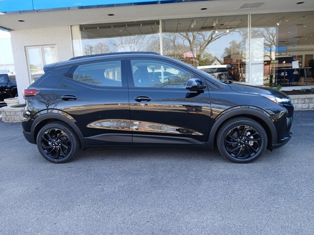 New 2027 Chevrolet Bolt RS w/ Technology Package FWD image 3