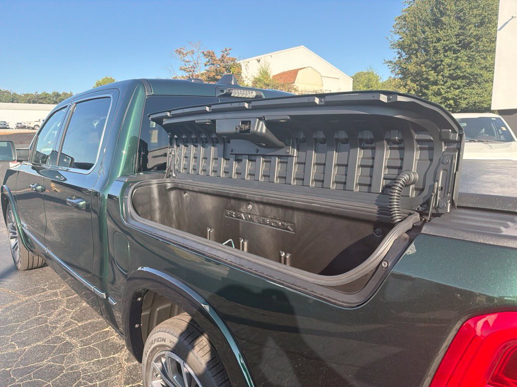 New 2027 RAM 1500 Tungsten AWD/4WD image 14