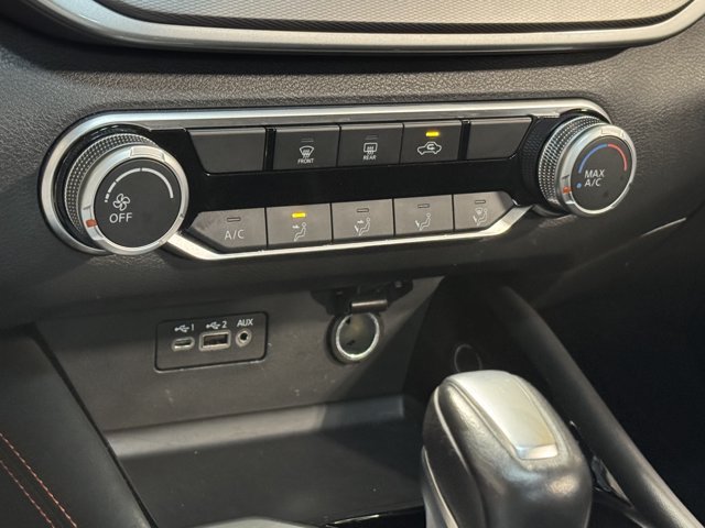 Used 2024 Nissan Altima 2.5 SR FWD image 14