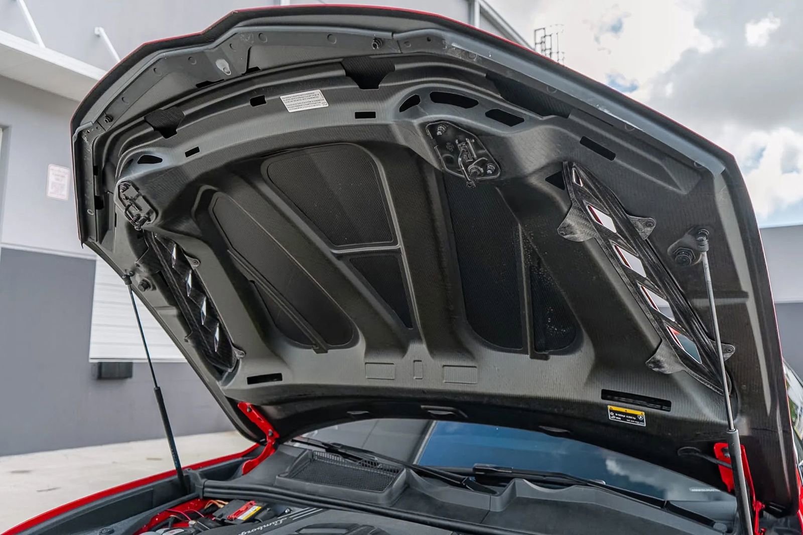 Used 2023 Lamborghini Urus S AWD/4WD image 45