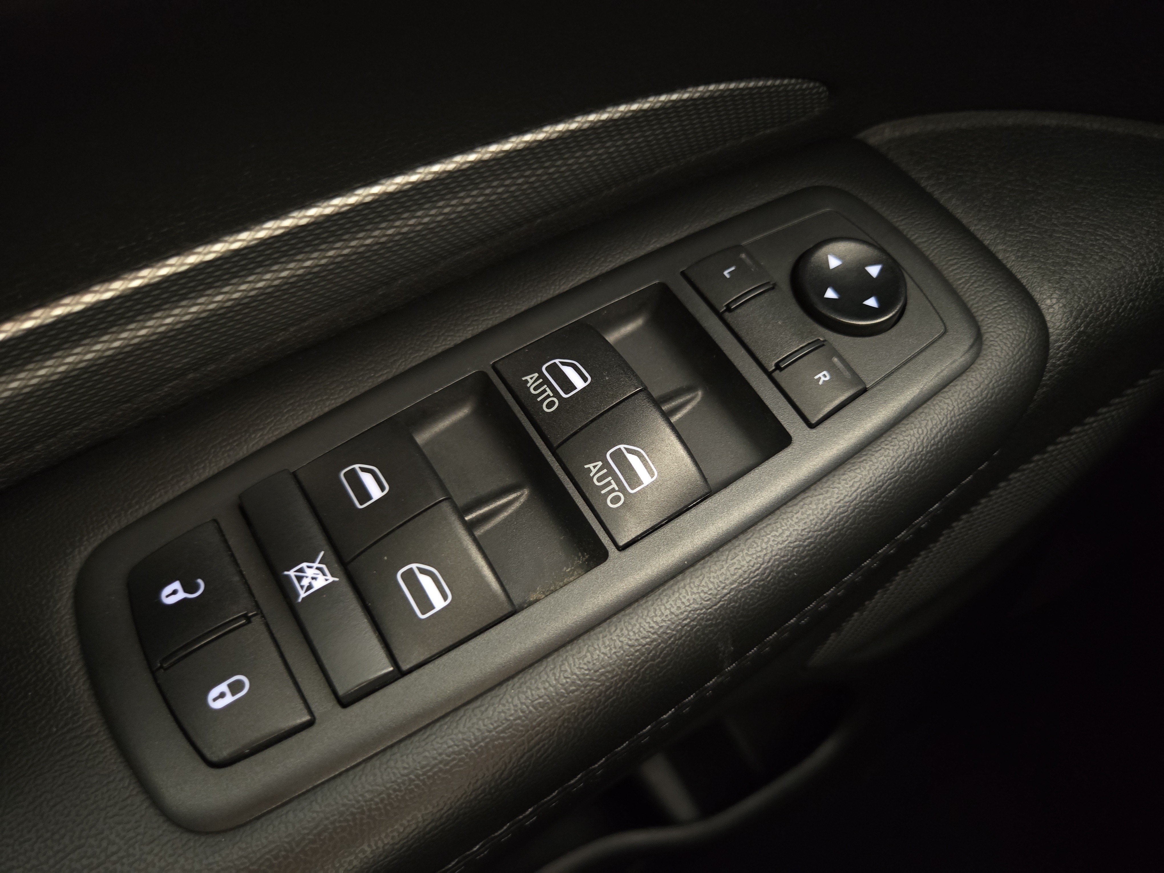 Used 2020 Dodge Durango GT AWD/4WD image 25