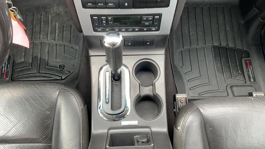 Used 2010 Mercury Mountaineer Premier AWD/4WD image 23