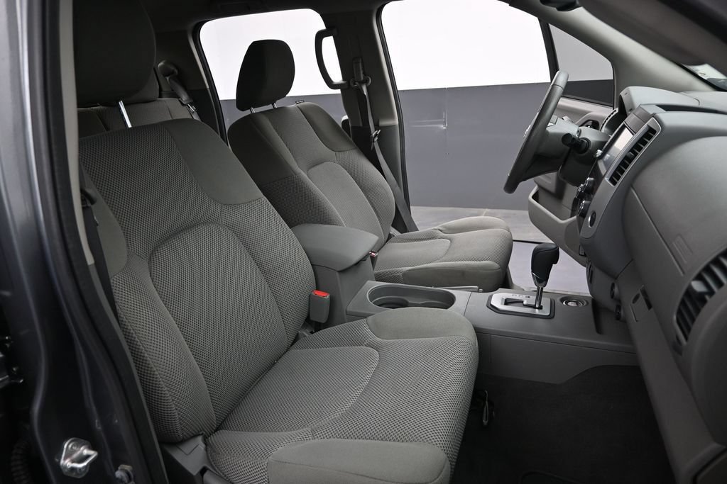 Used 2021 Nissan Frontier SV AWD/4WD image 29