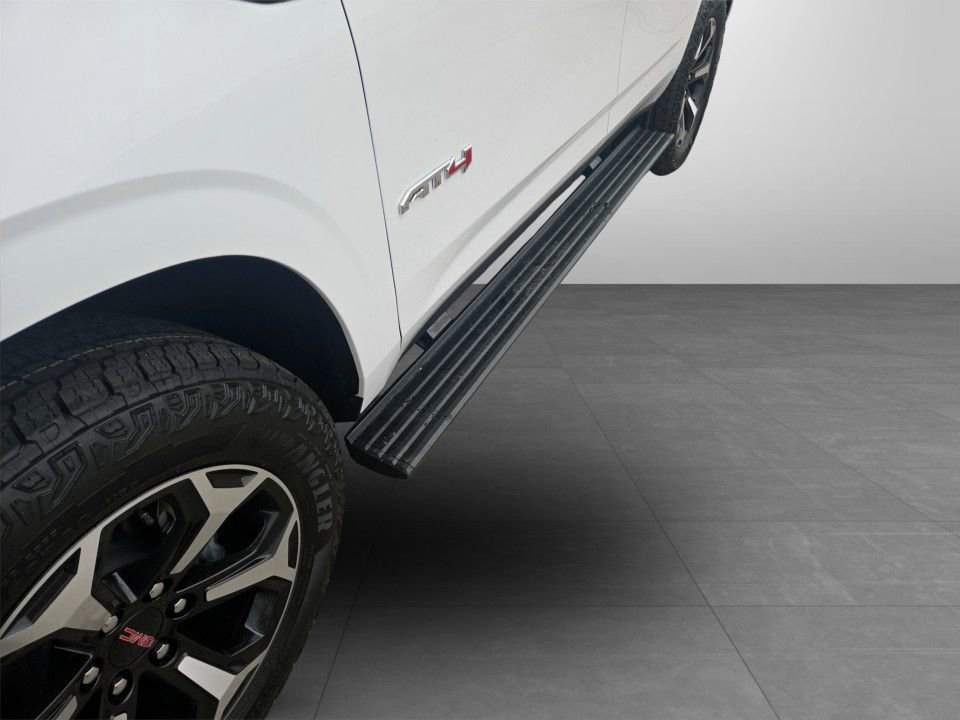New 2026 GMC Yukon AT4 w/ AT4 Premium Plus Package image 36