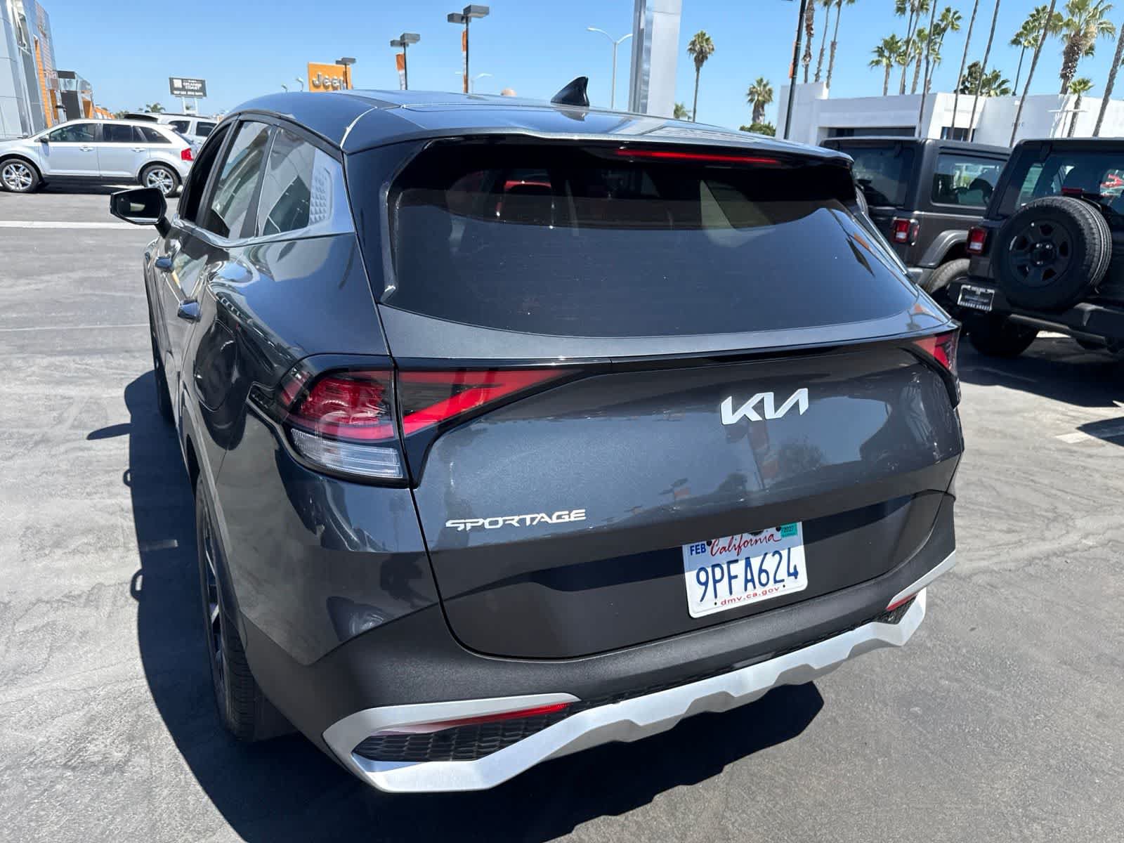 Used 2025 Kia Sportage EX FWD image 18