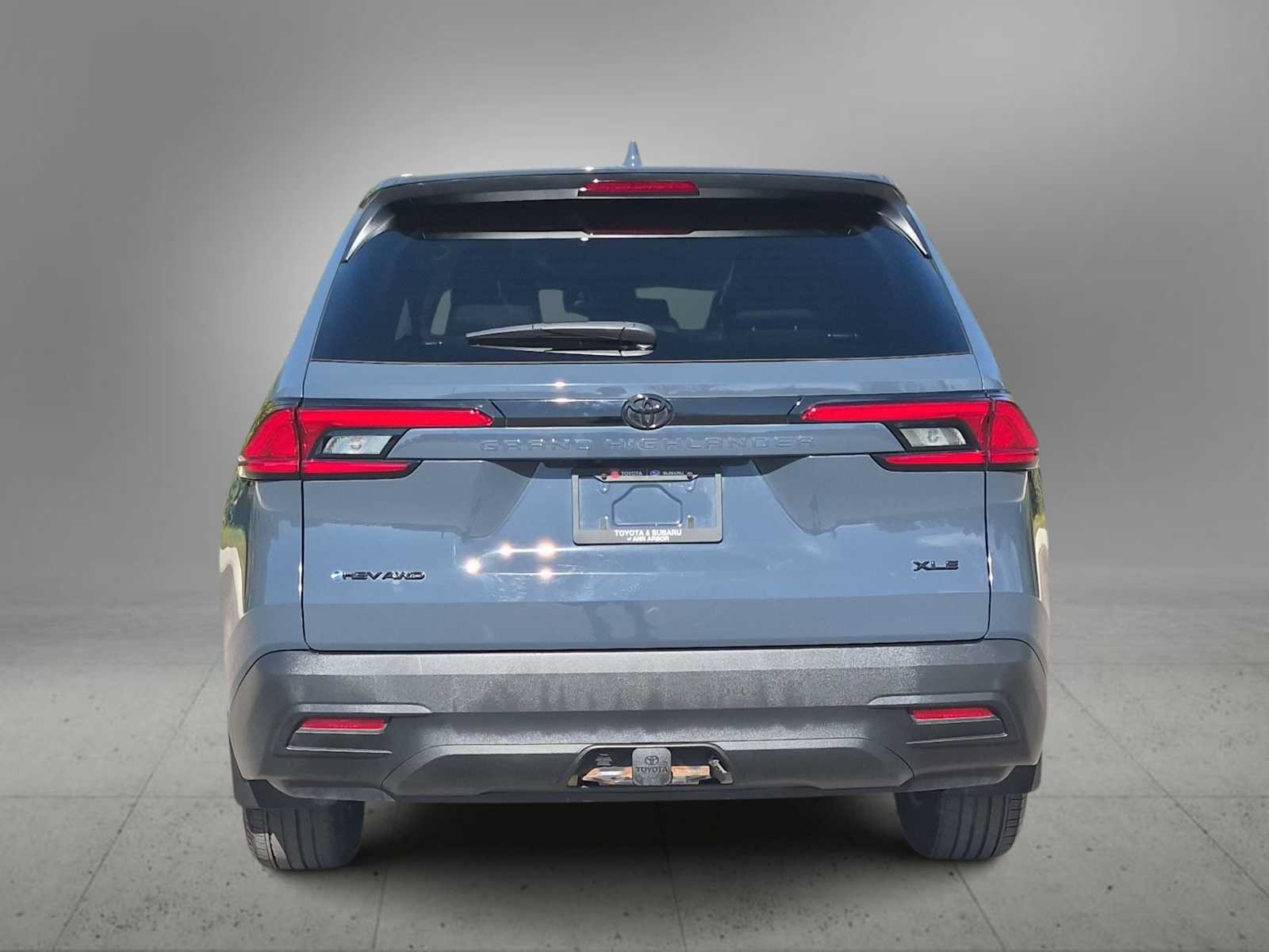 Used 2024 Toyota Grand Highlander AWD Hybrid image 7