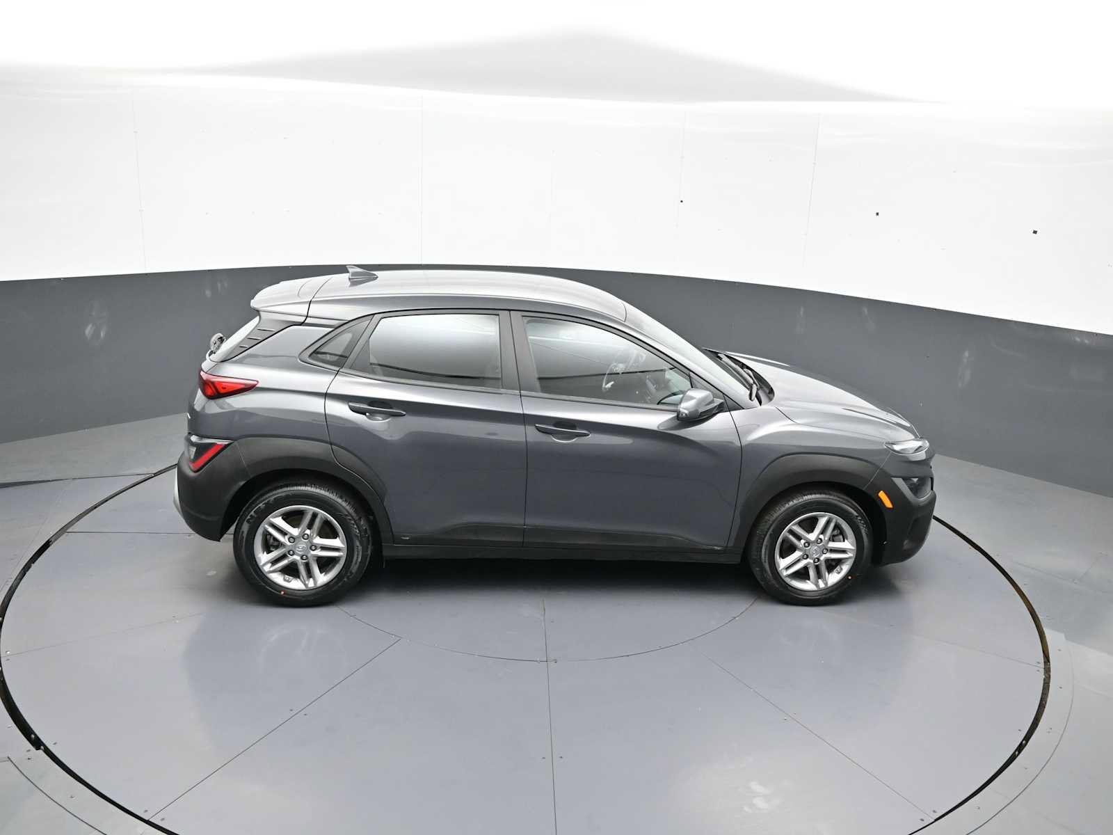 Used 2023 Hyundai Kona SE w/ Cargo Package AWD/4WD image 35