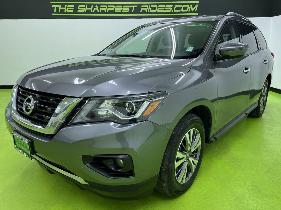 Used 2020 Nissan Pathfinder SV image 5