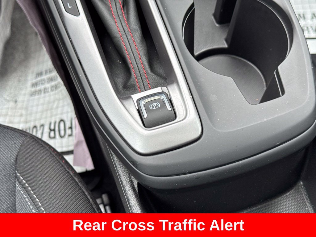 Used 2026 Chevrolet Trax RS w/ Sunroof Package FWD image 17