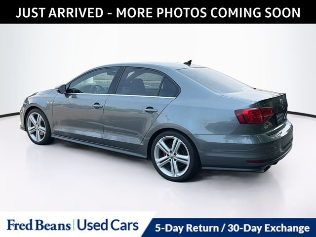 Used 2017 Volkswagen Jetta GLI FWD image 4
