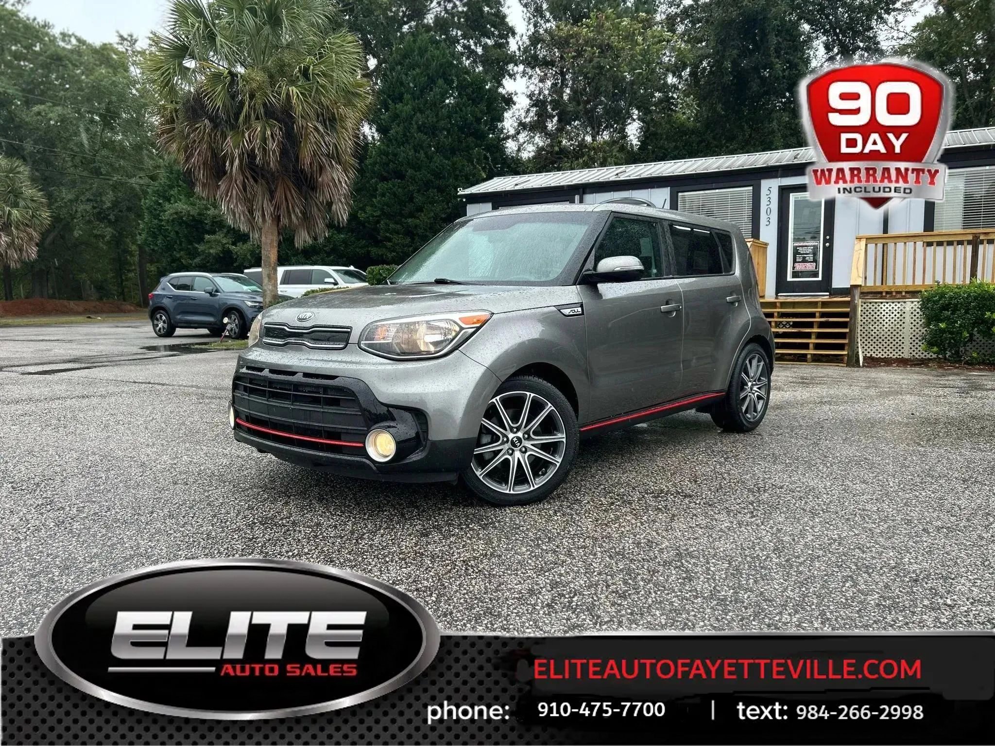 Used 2018 Kia Soul ! image 1