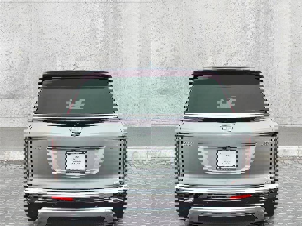 New 2026 Cadillac Vistiq Premium Luxury w/ LPO, Floor Liner Package image 11