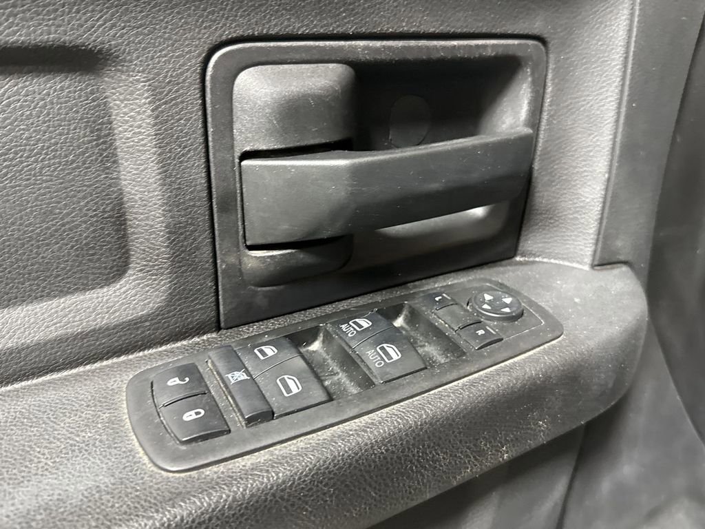 Used 2018 RAM 2500 Tradesman w/ Chrome Appearance Group image 20