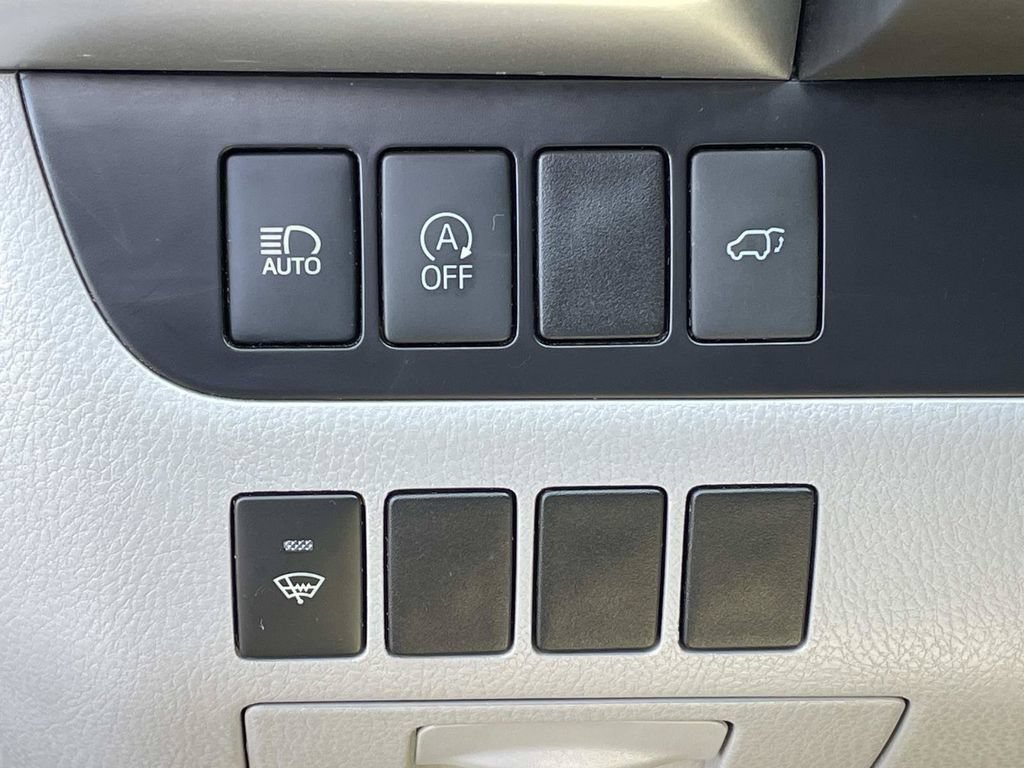 Used 2018 Toyota Highlander XLE FWD image 27