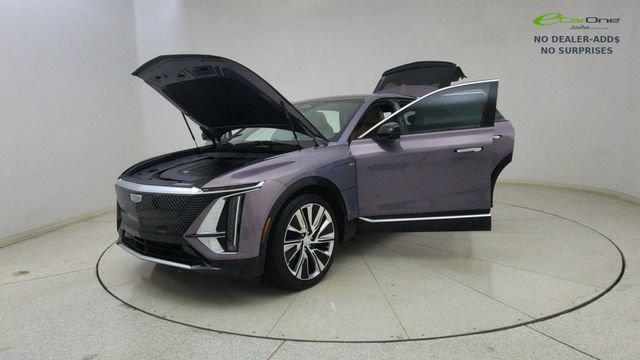 Used 2024 Cadillac Lyriq Luxury w/ Nappa Leather Package RWD image 73